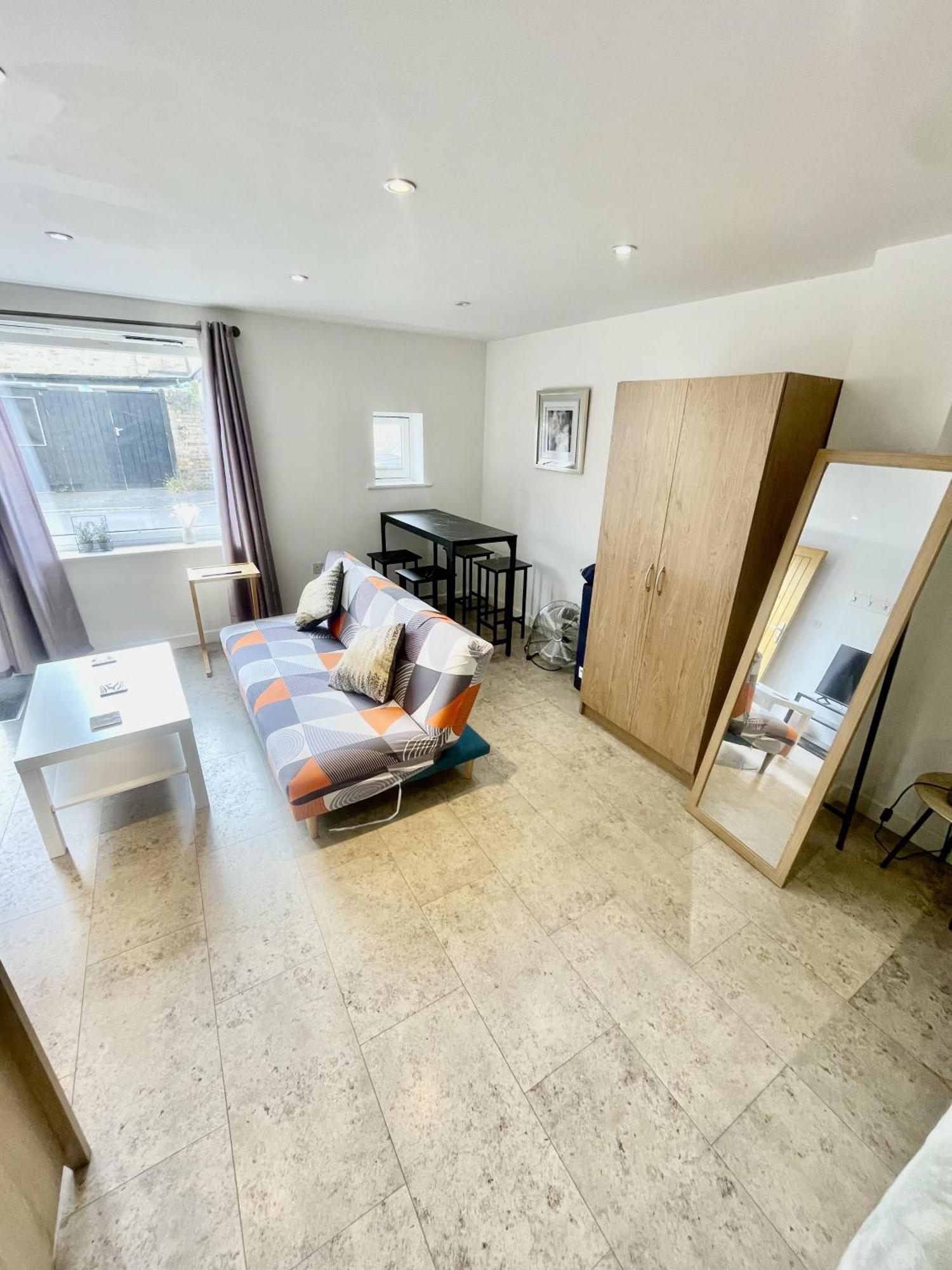 Beautiful Studio In Cambridge City Centre Экстерьер фото